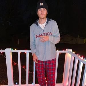 Meet your Posher, Devin